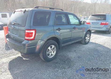 2012 Ford Escape Xlt z USA, uszkodzony, nr VIN 1FMCU0D76CKB52703